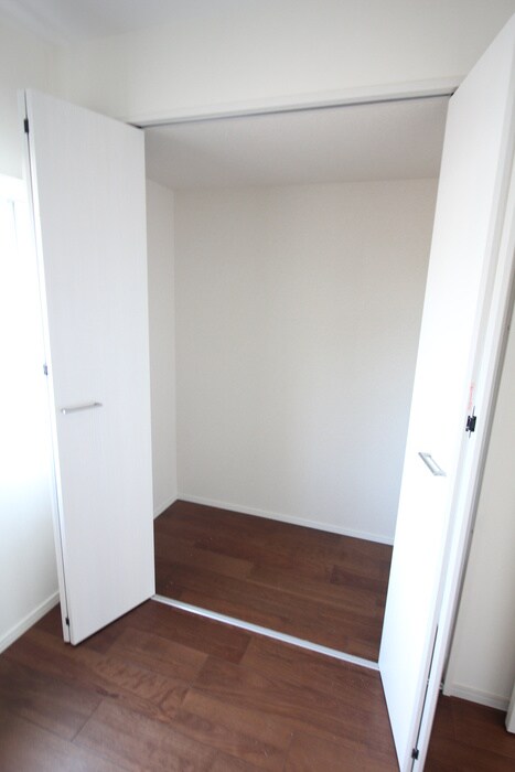 物件内観写真17　(収納)