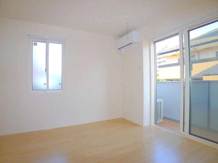 物件内観写真8　(ベランダ・バルコニー)