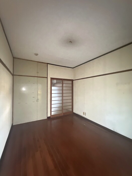 物件内観写真10　(居室)