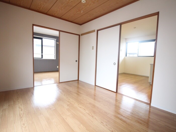 物件内観写真11　(居室)