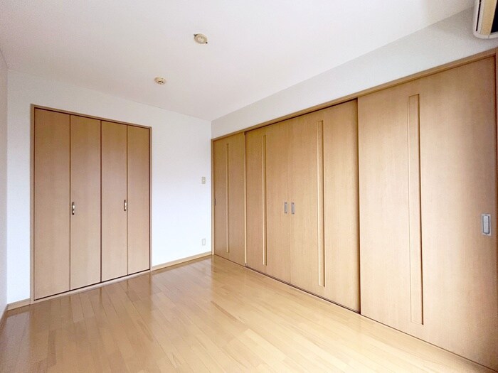 物件内観写真14　(居室)