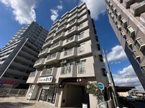 ラミアール聖蹟の外観写真