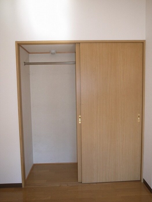 物件内観写真9　(収納)