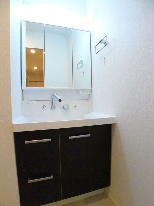 物件内観写真13　(洗面)