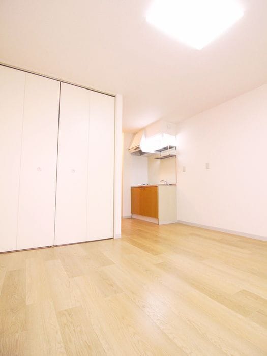 クレール上野毛の居室