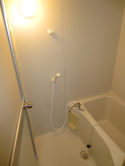 物件内観写真12　(バス／シャワールーム等)