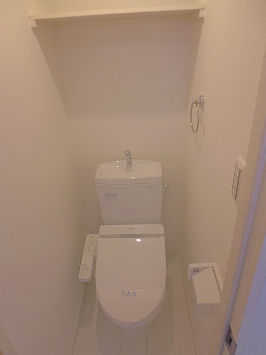 物件内観写真12　(トイレ)