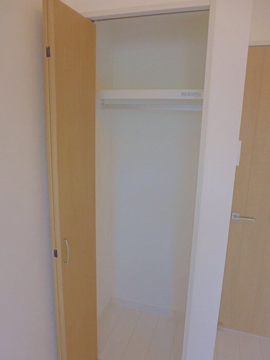 物件内観写真16　(収納)