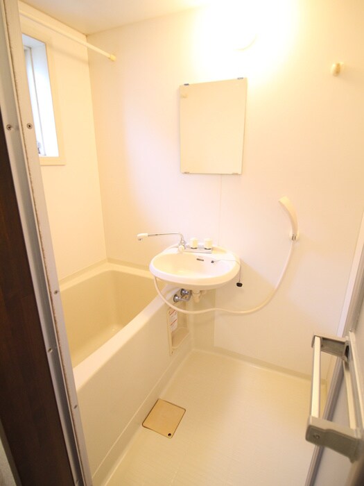 物件内観写真10　(バス／シャワールーム等)