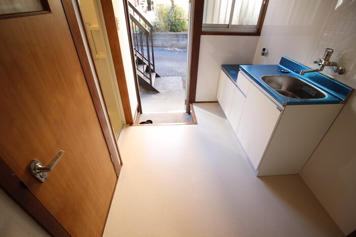 物件内観写真14　(廊下)