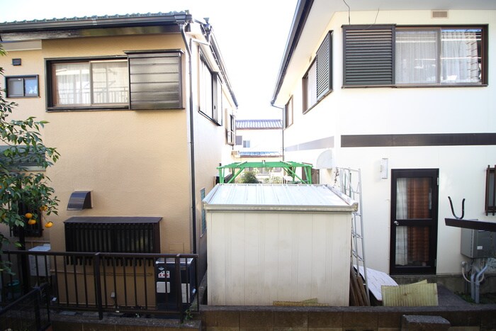 物件内観写真21　(室内からの展望)