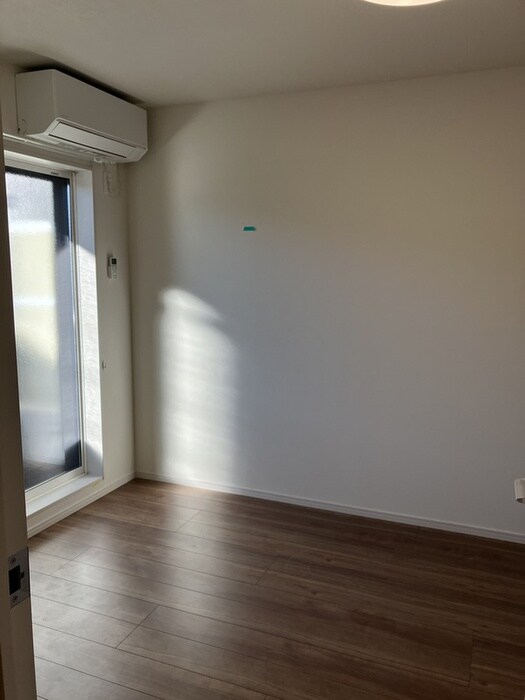 物件内観写真11　(居室)