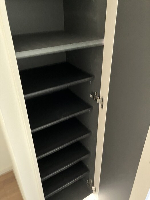 物件内観写真17　(靴箱)