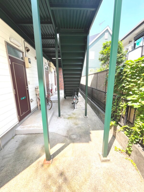 バイク置き場
