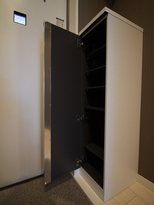 物件内観写真15　(靴箱)