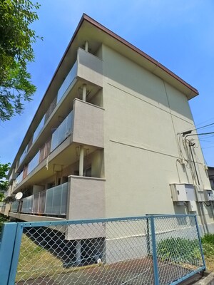 吉岡ハイツ外観写真