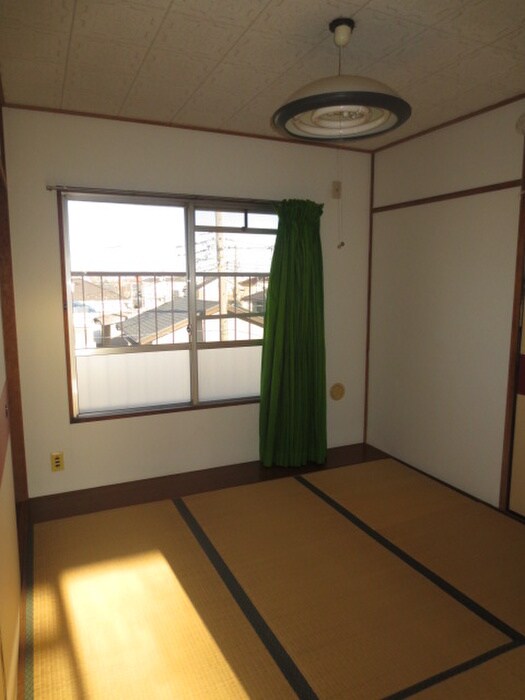 物件内観写真7　(居室)