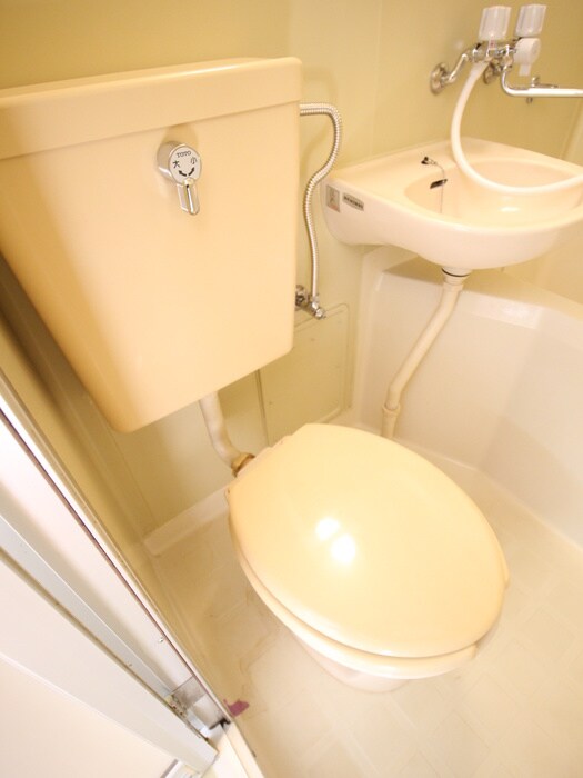 物件内観写真11　(トイレ)