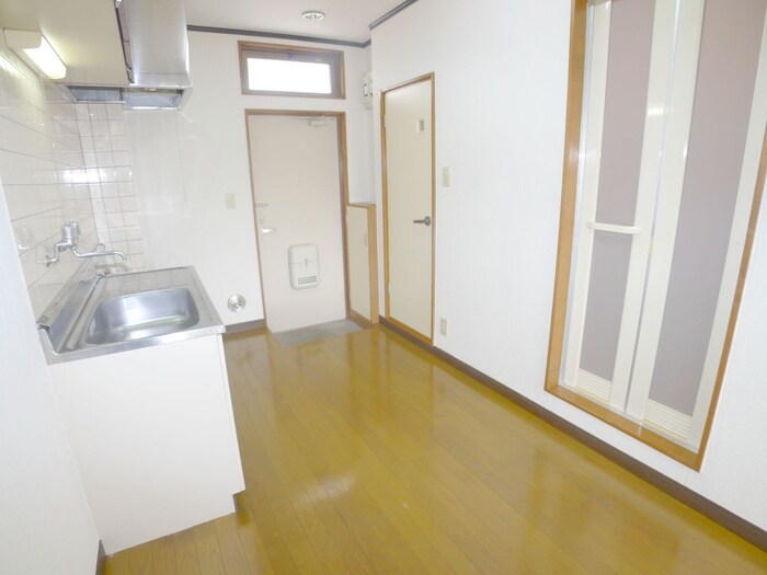 物件内観写真10　(居室)