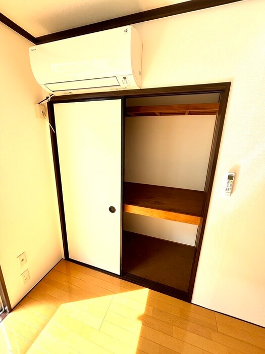 物件内観写真10　(収納)