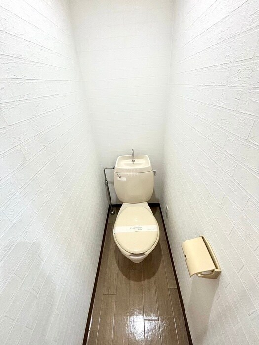 物件内観写真14　(トイレ)