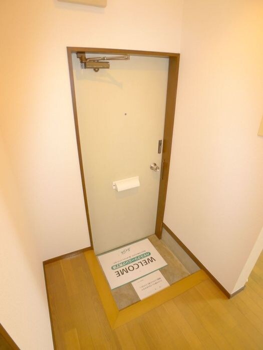 物件内観写真17　(玄関)