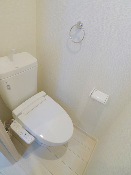 物件内観写真11　(トイレ)