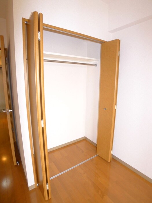 物件内観写真10　(収納)