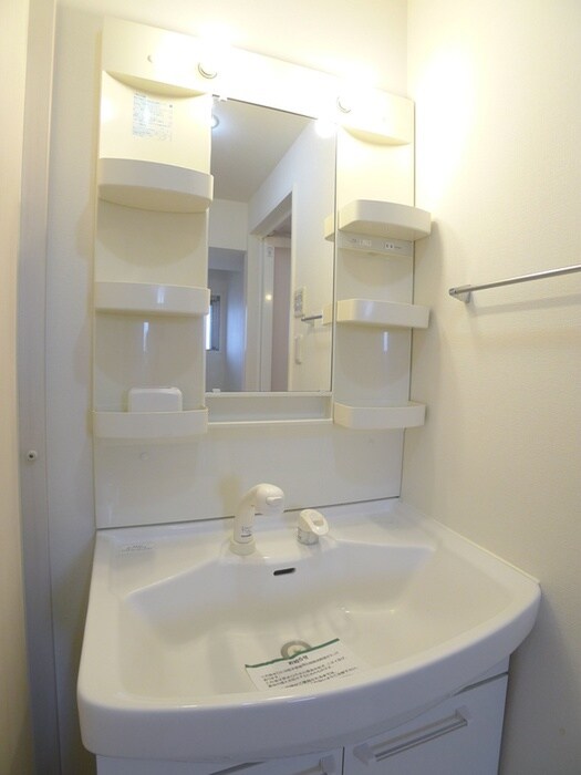 物件内観写真10　(洗面)