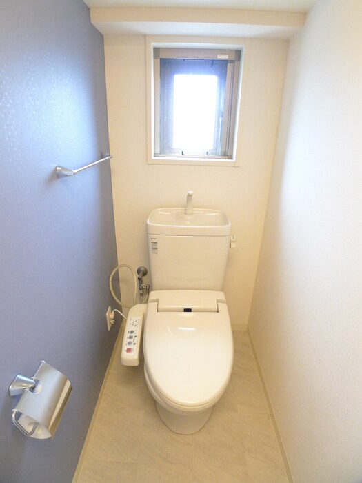 物件内観写真15　(トイレ)