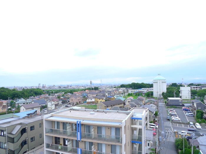 物件内観写真18　(室内からの展望)