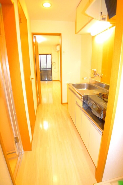 物件内観写真17　(廊下)