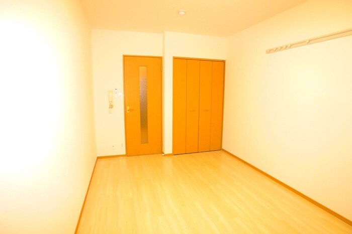 物件内観写真18　(居室)