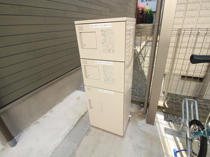 物件外観写真4　(建物設備)