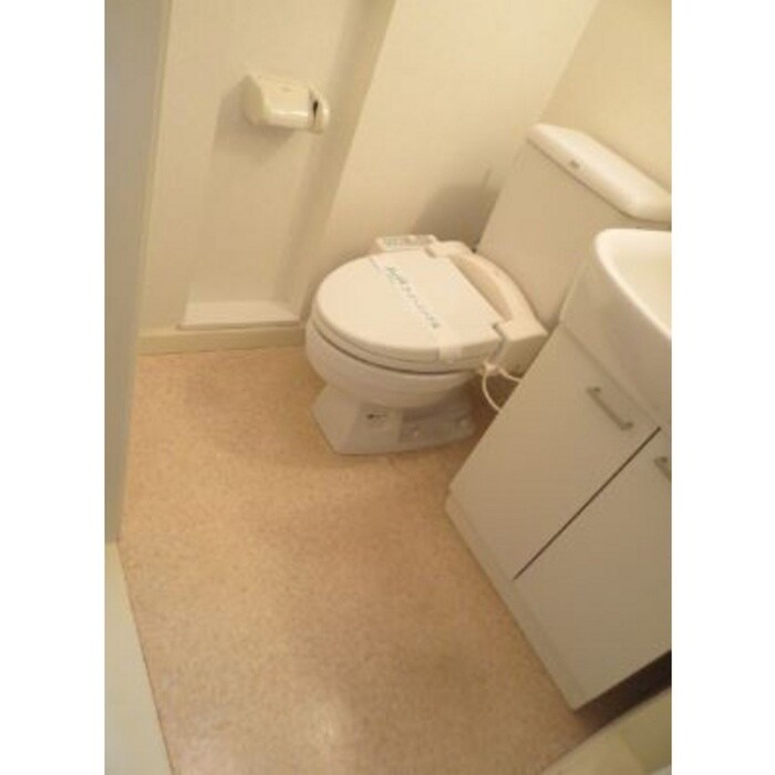 物件内観写真14　(トイレ)