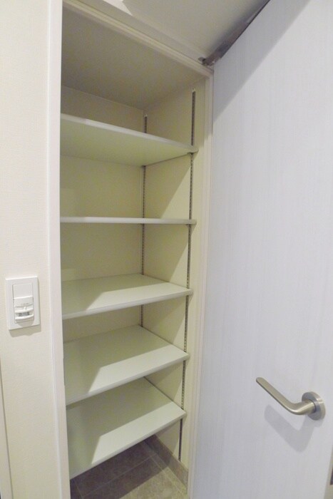 物件内観写真19　(靴箱)