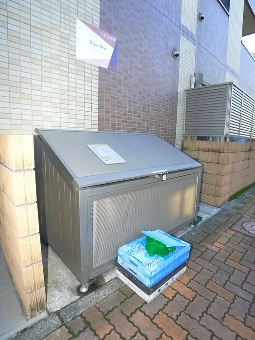 物件外観写真4　(建物設備)