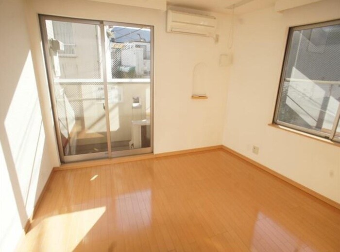 物件内観写真7　(居室)