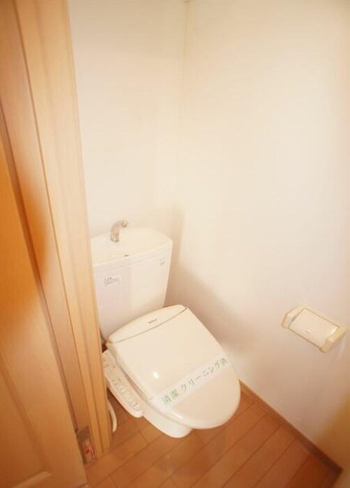 物件内観写真12　(トイレ)