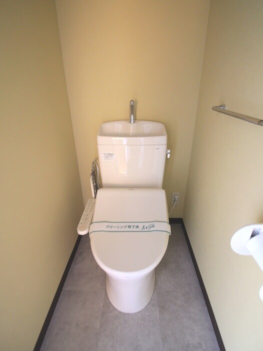 物件内観写真11　(トイレ)