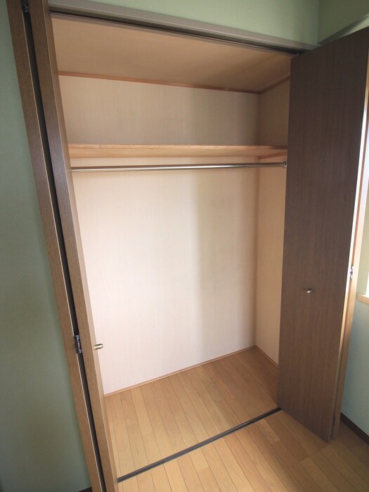 物件内観写真13　(収納)