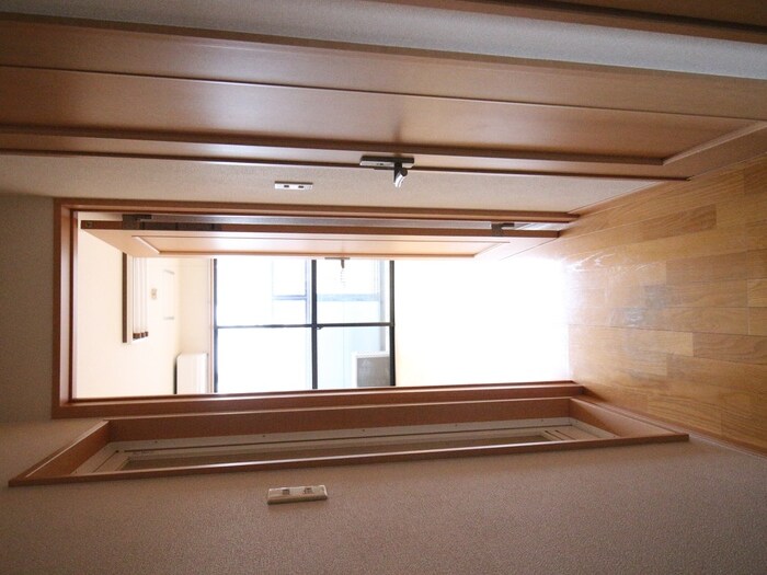 物件内観写真18　(廊下)