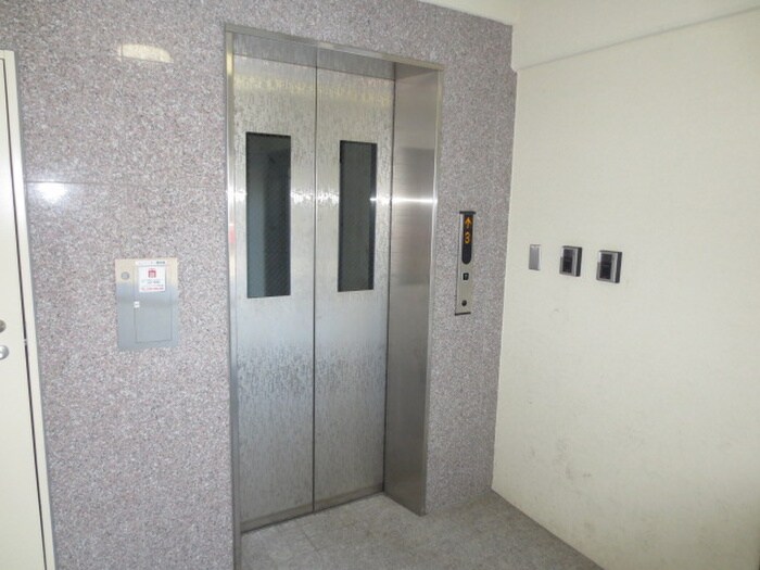 物件外観写真5　(建物設備)