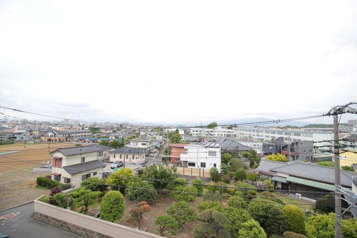 物件内観写真22　(室内からの展望)