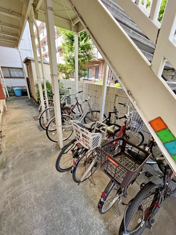 駐輪場