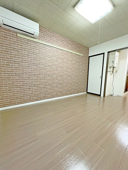 物件内観写真13　(居室)