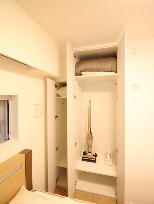 物件内観写真11　(収納)