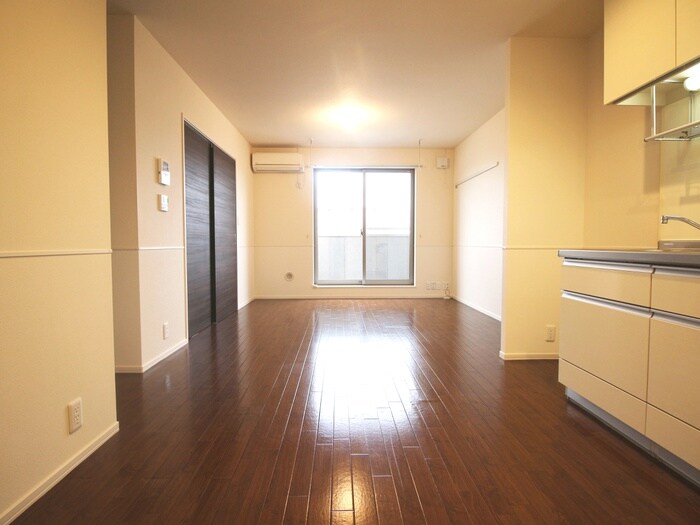 物件内観写真8　(居室)