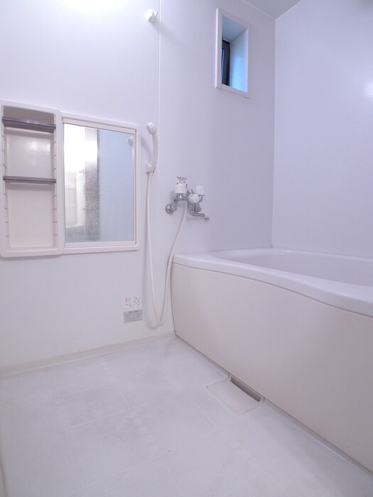 物件内観写真14　(バス／シャワールーム等)
