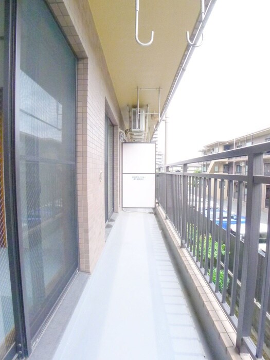 物件内観写真21　(室内からの展望)